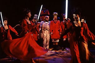 1994_a2_de_lystige_koner_i_windsor_den_jyske_opera_danish_national_opera_kostumedesign_costume_design_goje_rostrup